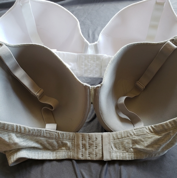 NWOT 2-Fruit of the Loom T-Shirt Bras - Picture 2 of 3